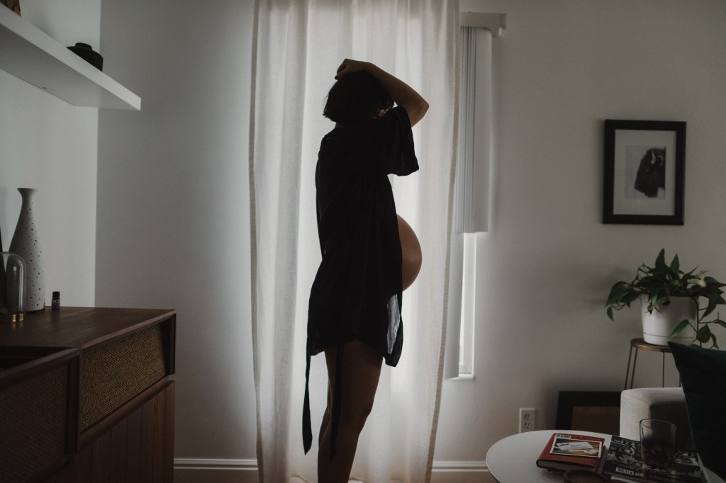 36 Weeks Pregnant: Please Send This Child an Eviction Notice (and tell me I’m&nbsp;pretty)